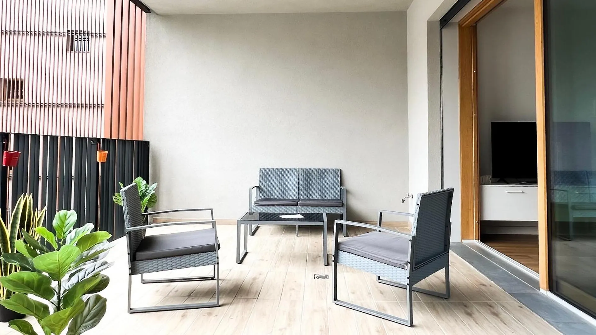 Comecasa Modern Terraced & Palestra Apartment Milano Italia